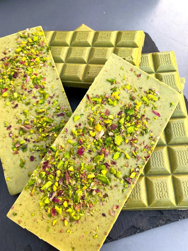 Chocolate Bar with crushed Pistacchio 100g